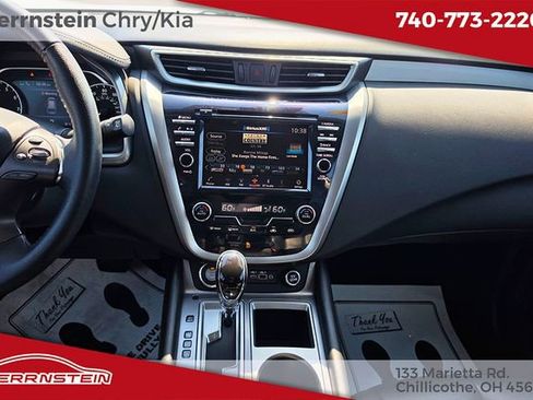 Used 2023 Nissan Murano SV w/ SV Midnight Edition Package AWD/4WD image 9