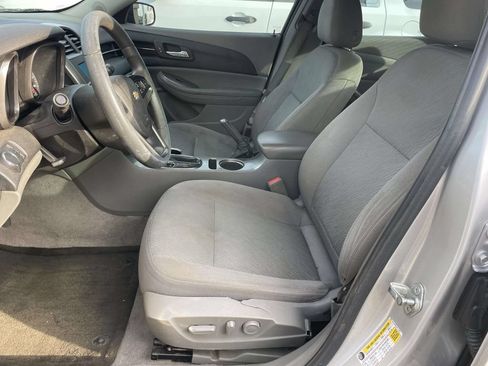Used 2014 Chevrolet Malibu LS FWD image 16