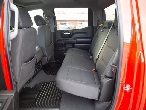 Certified 2023 Chevrolet Silverado 1500 Custom image 20