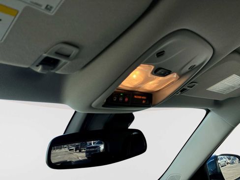 Certified 2023 Chevrolet TrailBlazer LT w/ Convenience Package image 34