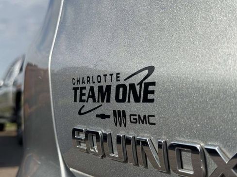 Used 2024 Chevrolet Equinox LT image 32