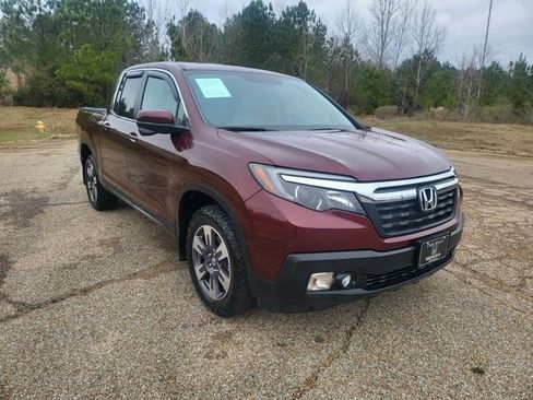 Used 2019 Honda Ridgeline RTL-T image 2