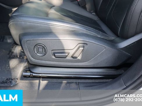 Used 2024 Audi Q3 2.0T Premium AWD/4WD image 11