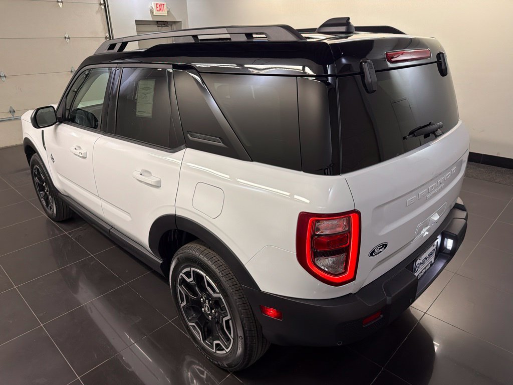 New 2026 Ford Bronco Sport Outer Banks AWD/4WD image 4