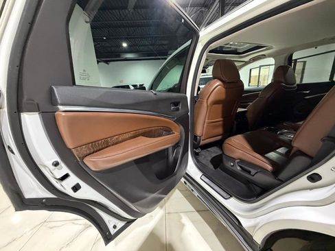 Used 2018 Acura MDX SH-AWD w/ Advance Package image 18