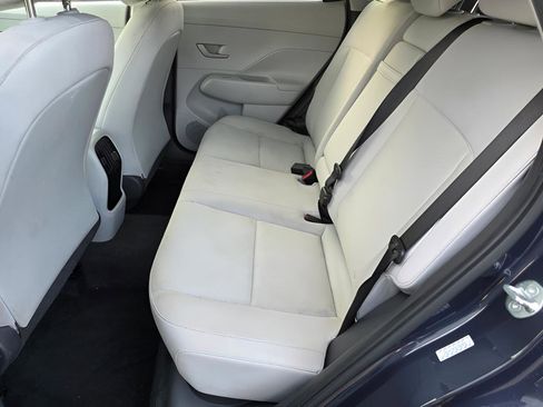 Used 2024 Hyundai Kona SEL image 15