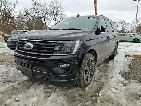 Used 2019 Ford Expedition Max Limited w/ Equipment Group 303A image 3
