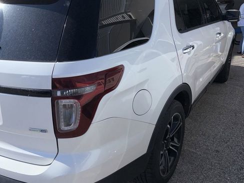 Used 2014 Ford Explorer Sport w/ Equipment Group 401A AWD/4WD image 6