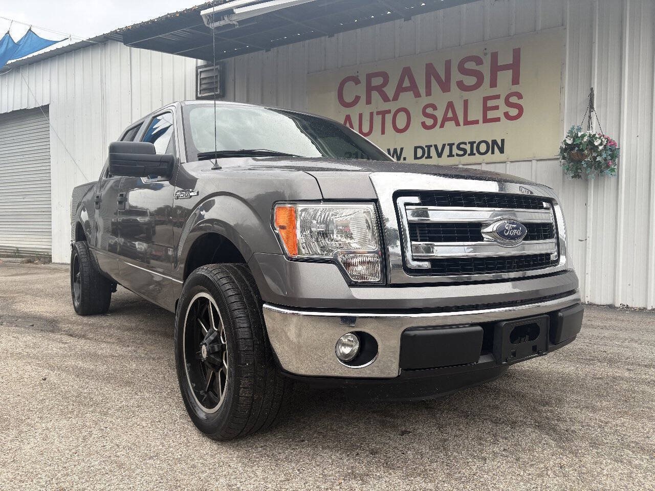 Used 2014 Ford F150 XLT RWD image 1