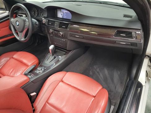 Used 2011 BMW 328i Convertible w/ Premium Pkg RWD image 24