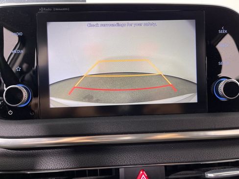 Certified 2022 Hyundai Sonata SEL w/ Winter Weather Package FWD image 24