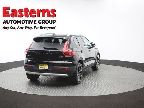 Used 2025 Volvo XC40 B5 Plus AWD/4WD image 40