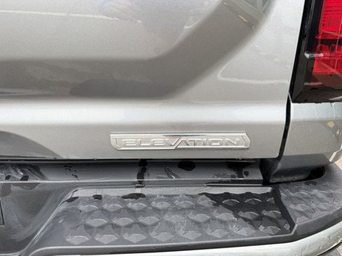 Used 2024 GMC Canyon Elevation w/ Trailering Package image 16