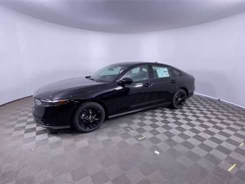 New 2025 Honda Accord SE image 16