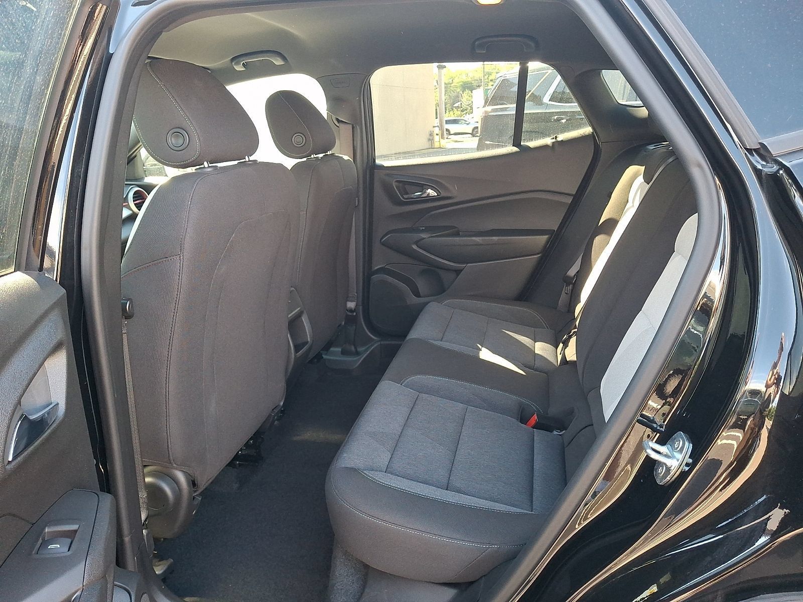 Certified 2024 Chevrolet Trax RS w/ Driver Confidence Package FWD image 10