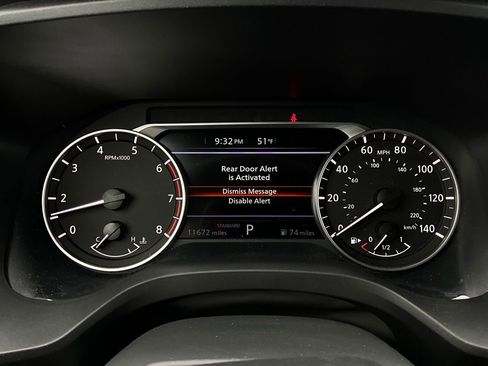 Used 2025 Nissan Rogue SV image 37