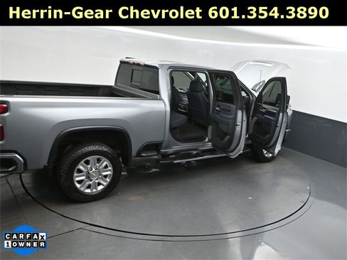 Used 2024 Chevrolet Silverado 2500 High Country image 49