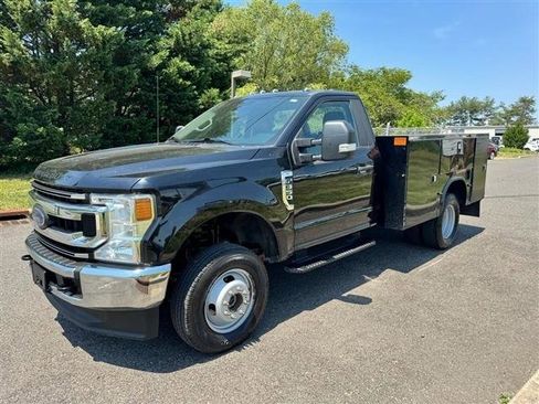 Used 2021 Ford F350 XL w/ Power Equipment Group AWD/4WD image 1