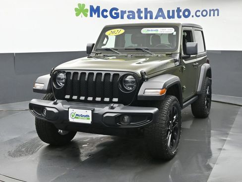 Used 2021 Jeep Wrangler Willys image 14