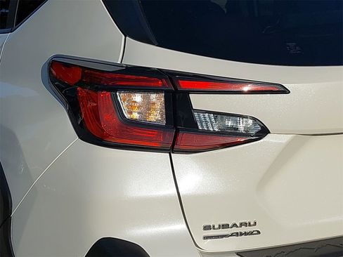 Used 2024 Subaru Crosstrek 2.0i Premium image 33