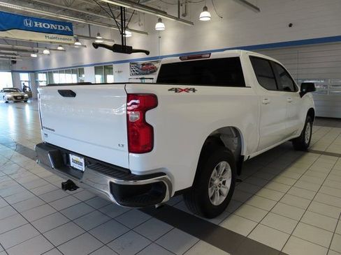 Used 2023 Chevrolet Silverado 1500 LT AWD/4WD image 13