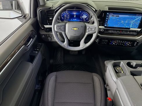 New 2026 Chevrolet Silverado 1500 LT w/ Z71 Off-Road Package image 15