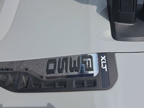 Used 2025 Ford F350 XLT AWD/4WD image 8