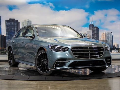Used 2026 Mercedes-Benz S 500 4MATIC image 1