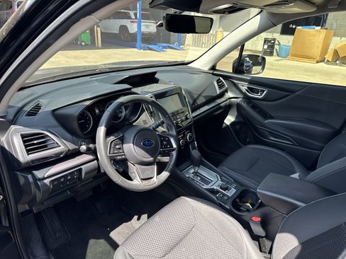 Used 2022 Subaru Forester Premium w/ Popular Package #1 AWD/4WD image 5