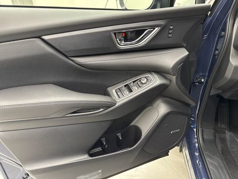 New 2025 Subaru Ascent Limited image 11