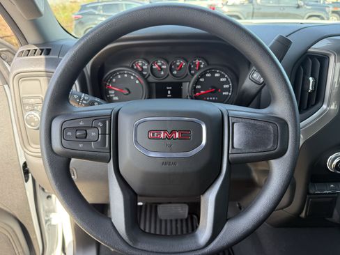 Used 2026 GMC Sierra 1500 Pro w/ Pro Value Package image 13