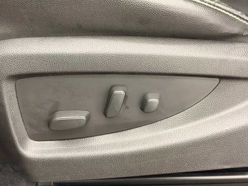 Used 2018 GMC Sierra 3500 SLT image 21