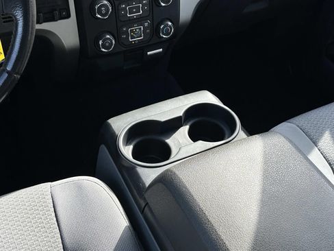 Used 2013 Ford F150 XLT w/ Luxury Equipment Group image 16