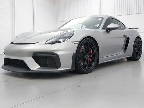 Certified 2022 Porsche 718 Cayman GT4 RWD image 1