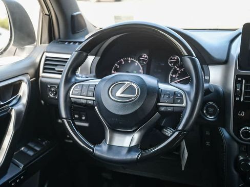 Used 2023 Lexus GX 460 Premium w/ Premium Package AWD/4WD image 12