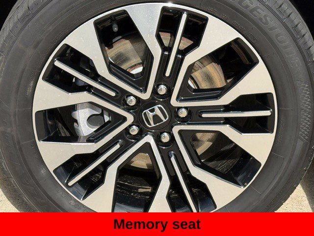 Used 2025 Honda Odyssey Elite image 11