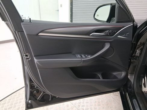 Certified 2023 BMW X4 M40i image 21