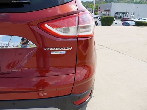 Used 2016 Ford Escape Titanium image 15