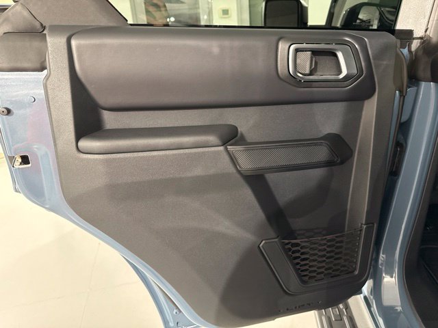 Used 2025 Ford Bronco Outer Banks AWD/4WD image 14