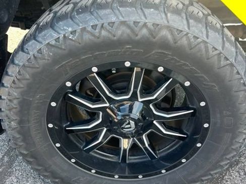 Used 2021 Toyota Tundra 1794 Edition AWD/4WD image 7