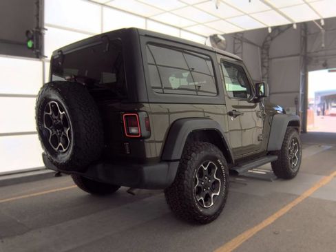Used 2022 Jeep Wrangler Sport AWD/4WD image 2