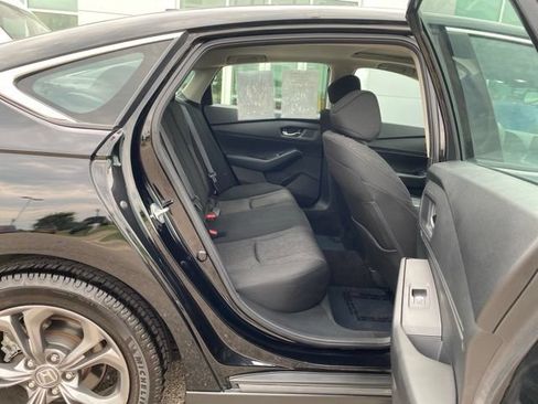 Used 2023 Honda Accord EX image 28