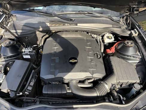 Used 2011 Chevrolet Camaro LT image 29