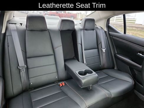 Used 2020 Nissan Sentra SR w/ Premium Package image 32