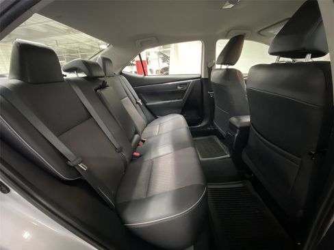 Used 2015 Toyota Corolla S image 27