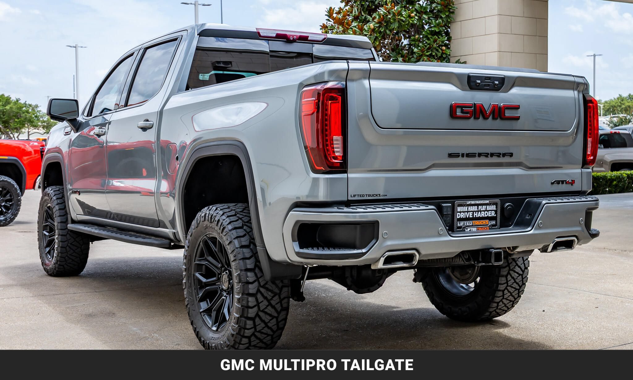 Used 2024 GMC Sierra 1500 AT4 w/ Technology Package AWD/4WD image 6