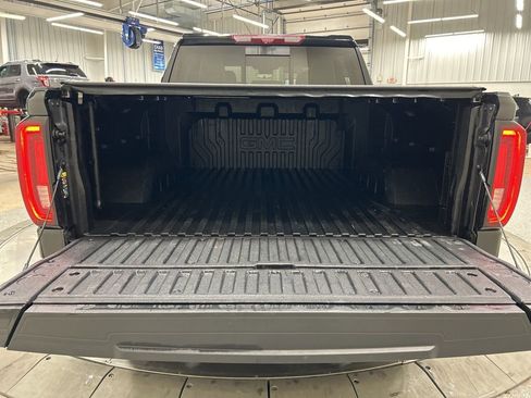 Used 2022 GMC Sierra 1500 Denali Ultimate AWD/4WD image 33
