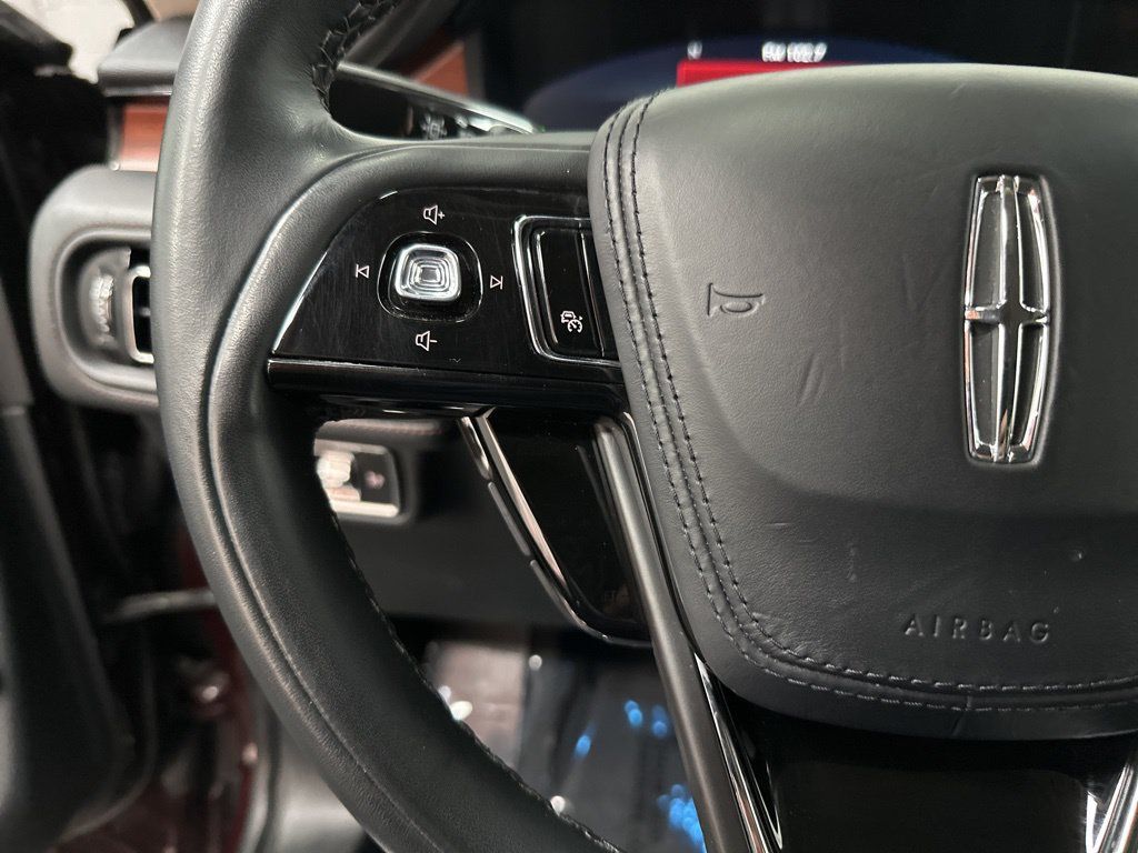 Used 2023 Lincoln Aviator Reserve w/ Equipment Group 201A AWD/4WD image 15