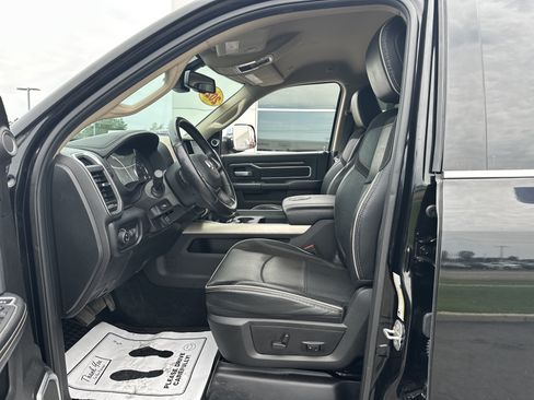 Used 2022 RAM 2500 Laramie AWD/4WD image 5