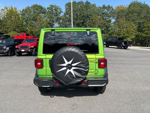New 2025 Jeep Wrangler Sport S image 11
